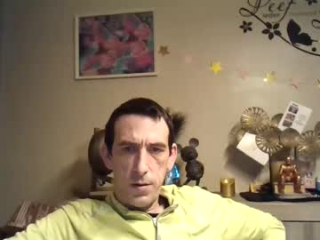 Skinnybigcock2 Chaturbate stream image from January 24, 2025