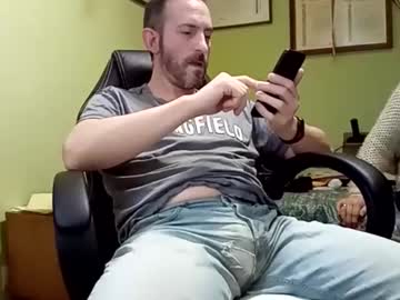 Spanishharddick Chaturbate stream image from January 24, 2025
