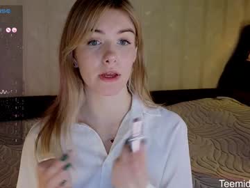 Spicejessy Chaturbate stream image from January 24, 2025