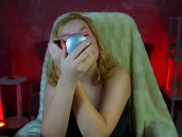 Tinatayler Chaturbate stream image from January 24, 2025