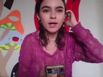 Alice14cullen Chaturbate stream image from January 24, 2025