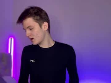 Maxroyal228 Chaturbate stream image from January 24, 2025