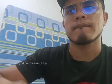 Ragde28 Chaturbate stream image from January 24, 2025