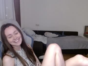 Valents_Cherry Chaturbate stream image from January 24, 2025