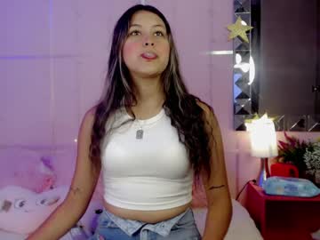 Floresitaa_ Chaturbate stream image from January 24, 2025