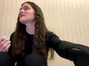 Irisss31 Chaturbate stream image from January 24, 2025