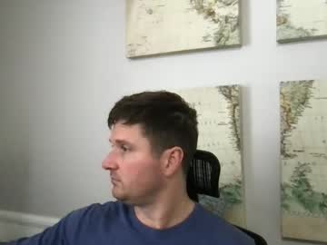 Bobbylightfoot3 Chaturbate stream image from January 24, 2025