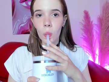 Bunnyleahxxx Chaturbate stream image from January 24, 2025