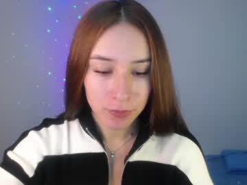Emaa_Martins Chaturbate stream image from January 24, 2025