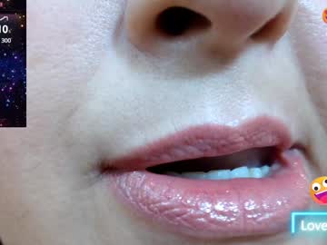 Kerly_Doll Chaturbate stream image from January 24, 2025