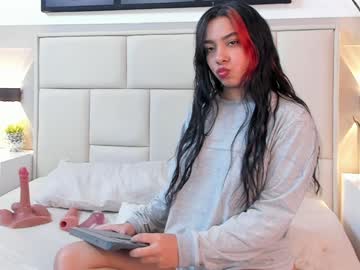 Valen_White Chaturbate stream image from January 24, 2025