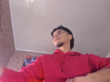 Axcell_03 Chaturbate stream image from January 24, 2025
