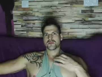 Bigboyband Chaturbate stream image from January 24, 2025