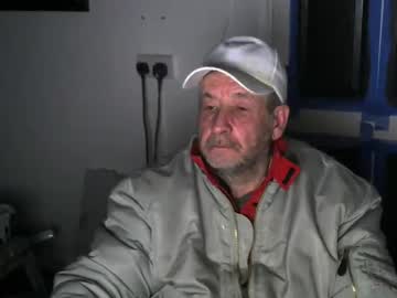 Projectorepson Chaturbate stream image from January 24, 2025