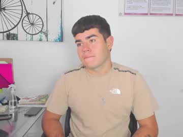 Samuel_Collin Chaturbate stream image from January 24, 2025