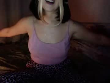 Sweet_Dreams88888 Chaturbate stream image from January 24, 2025