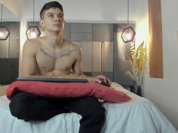 Aaron_Daures Chaturbate stream image from January 24, 2025