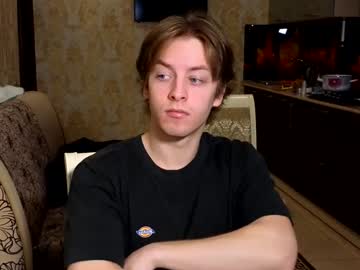 Axaxax0axax Chaturbate stream image from January 24, 2025
