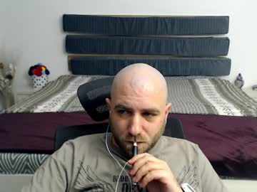 R0bila Chaturbate stream image from January 24, 2025
