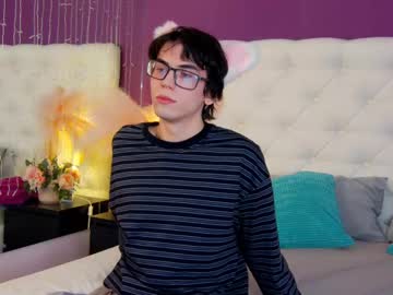Sweet_Luka Chaturbate stream image from January 24, 2025