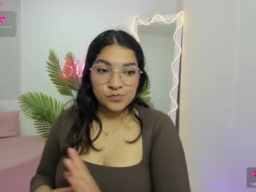 Berry_Tay1 Chaturbate stream image from January 24, 2025