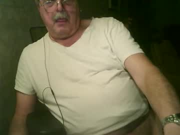 Isfuntochathere Chaturbate stream image from January 24, 2025