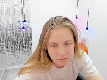 Jade_Soft Chaturbate stream image from January 24, 2025
