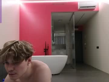 Ololkd Chaturbate stream image from January 24, 2025