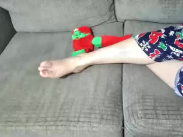 Asianfeetsuasian Chaturbate stream image from January 25, 2025