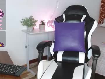 Camila_37 Chaturbate stream image from January 25, 2025