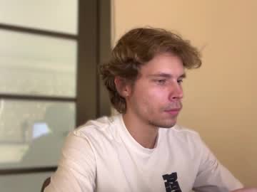 Keisskolins Chaturbate stream image from January 25, 2025