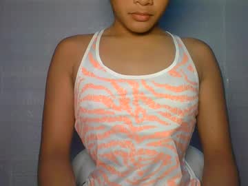 Marta_Angela Chaturbate stream image from January 25, 2025