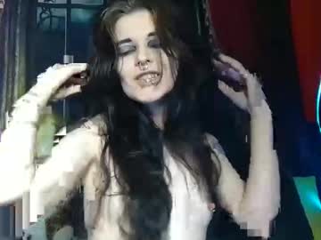 Seraphinmunster Chaturbate stream image from January 25, 2025