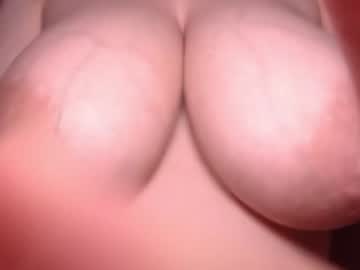 Sweetpussy1311 Chaturbate stream image from January 25, 2025