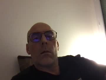 Timidetsanscomplexe Chaturbate stream image from January 25, 2025