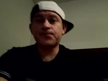 Tukenazo Chaturbate stream image from January 25, 2025