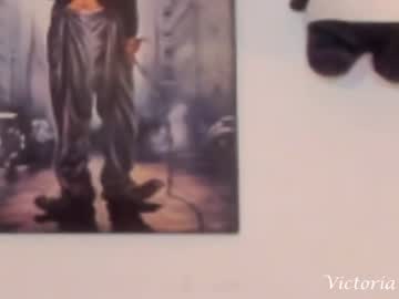 Victoriaasaenz_ Chaturbate stream image from January 25, 2025
