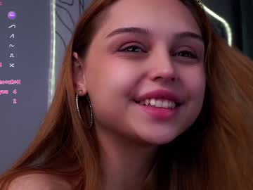Gillianchill Chaturbate stream image from January 25, 2025