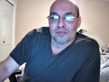 Latinoinfla Chaturbate stream image from January 25, 2025