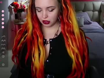 Maya_Mils Chaturbate stream image from January 25, 2025