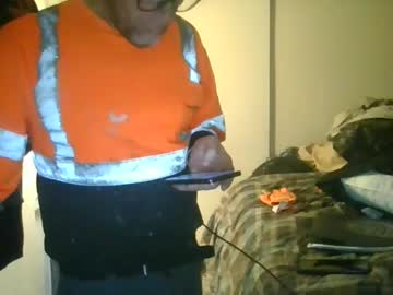 Pierce702702 Chaturbate stream image from January 25, 2025