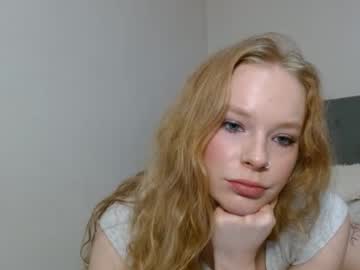 Scarlettraex Chaturbate stream image from January 25, 2025