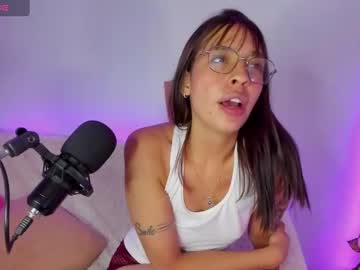 Kateraw Chaturbate stream image from January 25, 2025