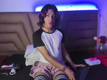 Lorettmatthew Chaturbate stream image from January 25, 2025