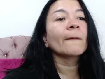 Naturally_Mature Chaturbate stream image from January 25, 2025