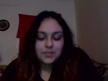 Prettylillyy02 Chaturbate stream image from January 25, 2025