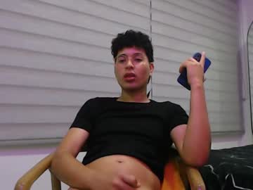 Velascosexyboy Chaturbate stream image from January 25, 2025
