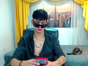 Bosshunteer Chaturbate stream image from January 25, 2025