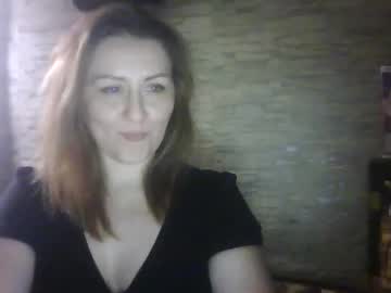 Cherry04383 Chaturbate stream image from January 25, 2025