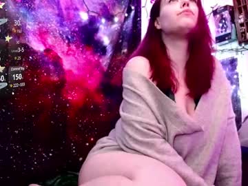 Everlyester Chaturbate stream image from January 25, 2025